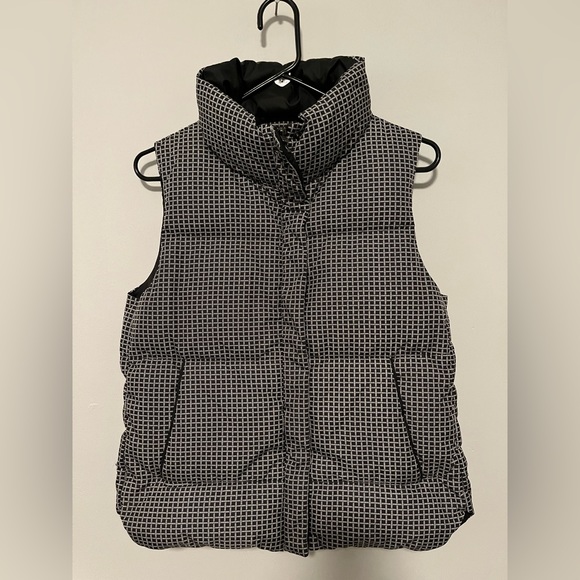Theory Jackets & Blazers - Theory Puffer vest